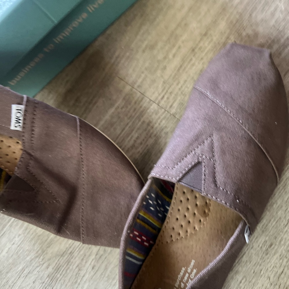 like new toms